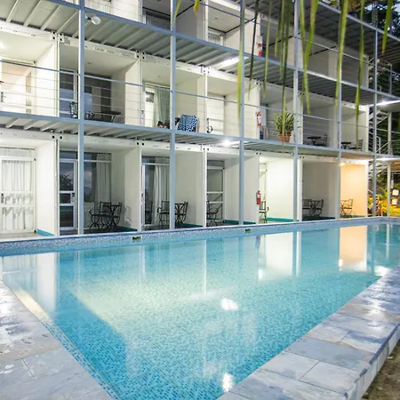El Faro Containers Beach Hotel Manuel Antonio Exterior photo